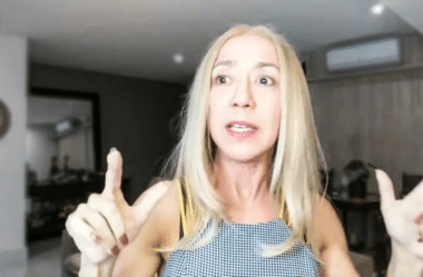 SERÁ QUE TODA MULHER TEM QUE TRATAR A MENOPAUSA?