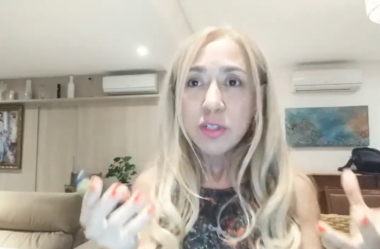 AS PROTEÍNAS AJUDAM A TRATAR A MENOPAUSA?